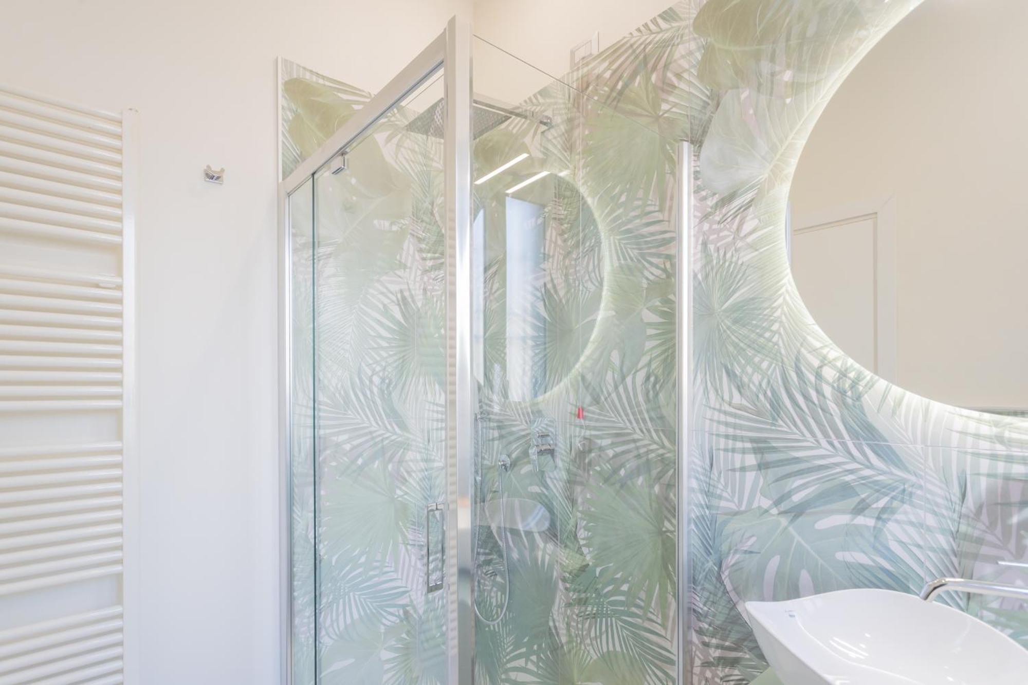 Cernobbio Dream Suites By Rent All Como Luaran gambar